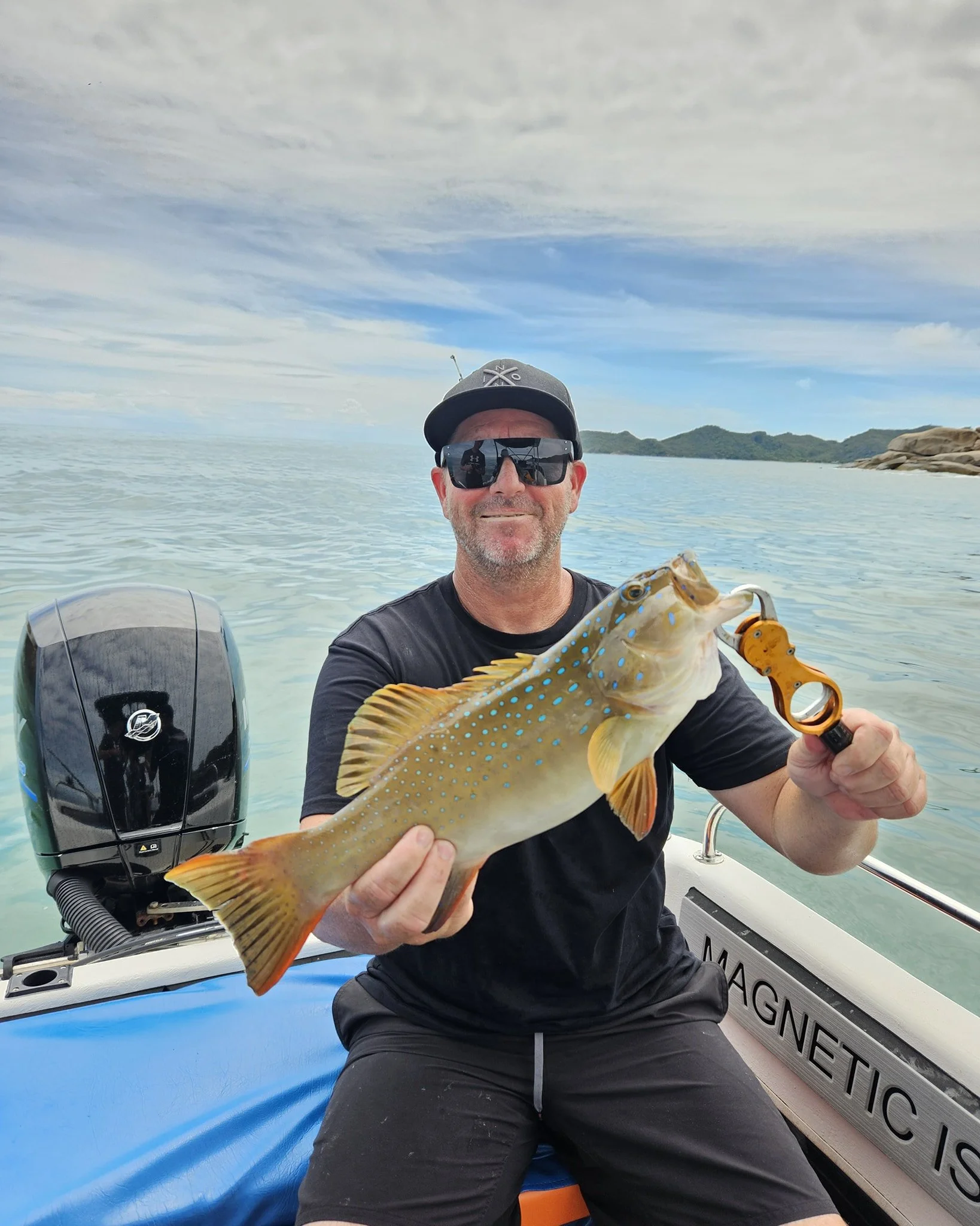 Finally back at it fishing after the blowy thingy and Jamie landed his first ever Coral Trout. Congratulations mate. #magneticislandfishingcharters #halco #fishingcharters #GreatBarrierReef #reeffishing #reeffish #reef #coraltrout #pennfishing #penn 