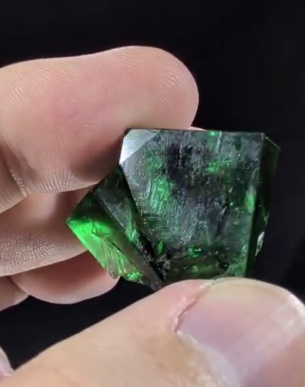 Northern Lights Twin Fluorite - 26NLTW_5 (Northern Lights Pocket, River Catcher Vein, Diana Maria Mine, Rogerley Quarry, Stanhope, County Durham, England, UK)