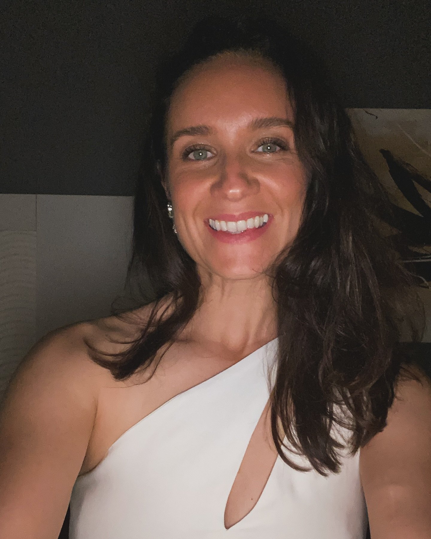 🤷🏻&zwj;♀️ I&rsquo;ll be honest, I&rsquo;m not very good at this Instagram marketing malarkey. 

🙌🏼 But I am good at supporting women &amp; couples to conceive. And I bloody love it too. 

⭐️ So if I look like the kind of specialist/top bants you 