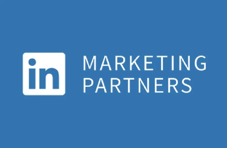 Logotipo do LinkedIn ao lado do texto "Marketing Partners" em fundo azul.