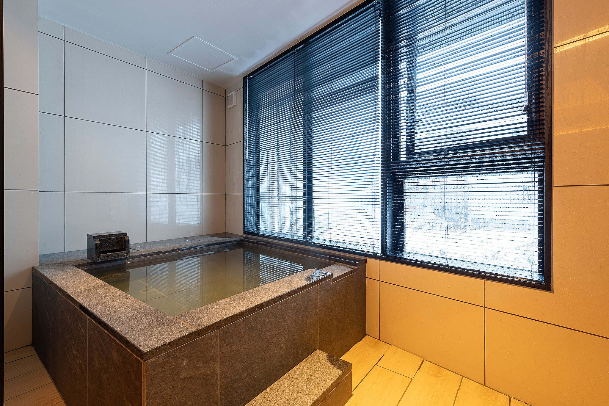 KYO-1-BDR-Residence-Onsen-6.jpg
