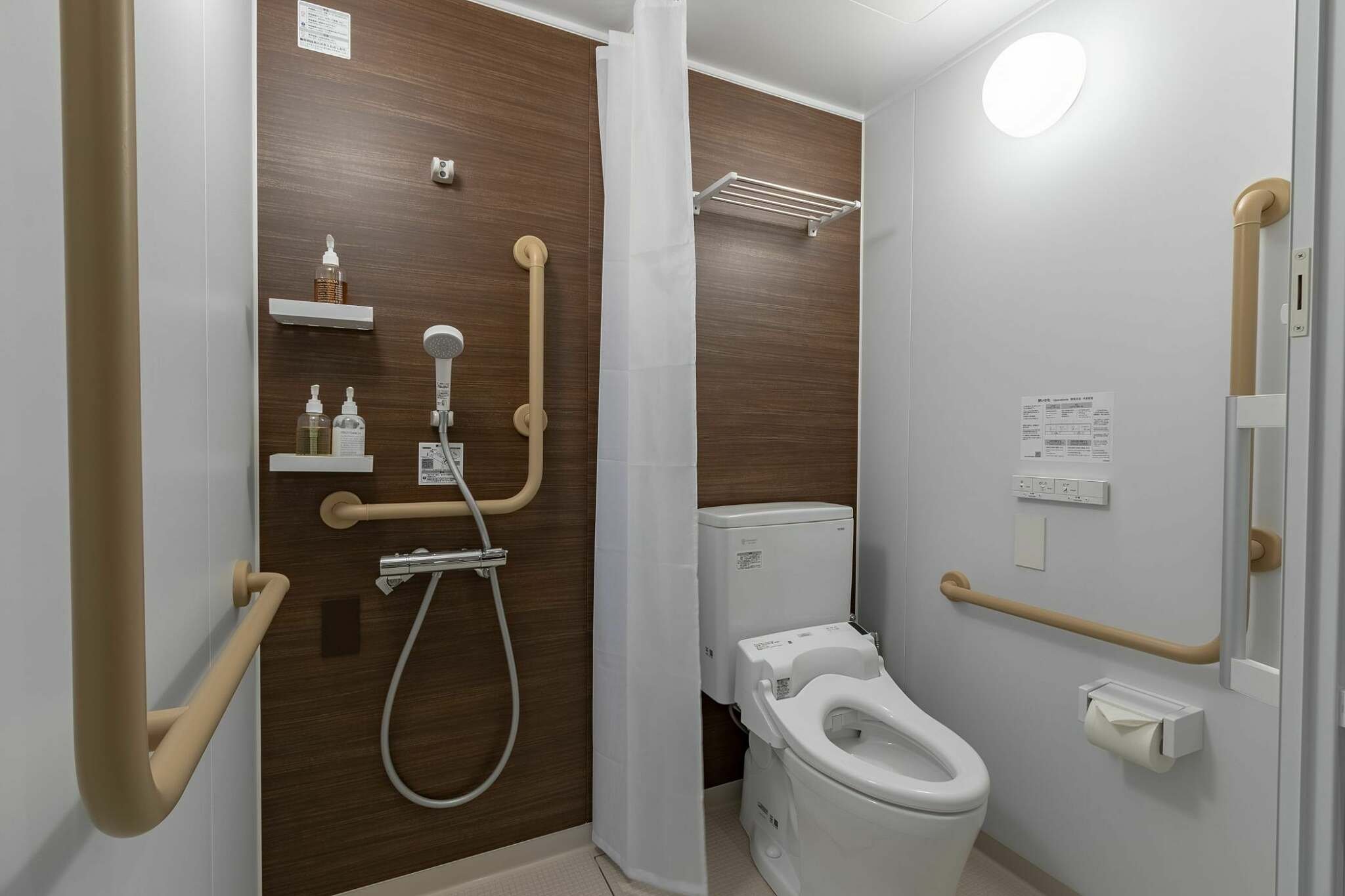 TMN_06_Accessible-Room.jpg