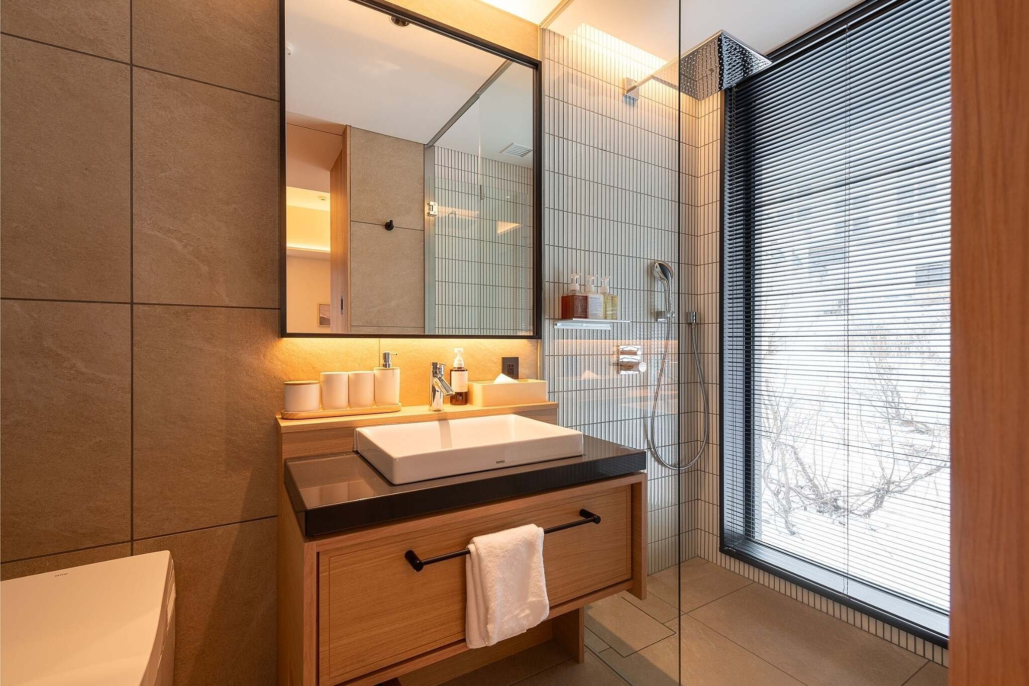 KYO-2-Bedroom-Residence-with-Onsen-Bathroom.jpg