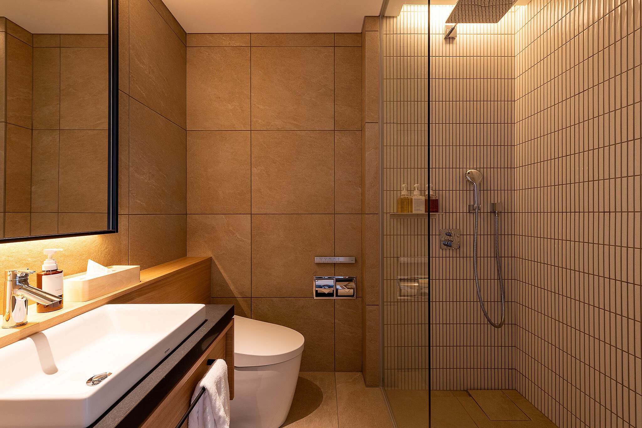 KYO-2-Bedroom-Penthouse-Onsen-B-5.jpg