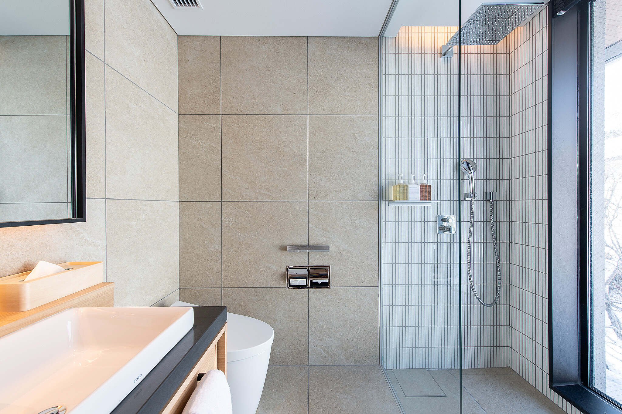 KYO-5-Bedroom-Yotei-Onsen-A-17.jpg