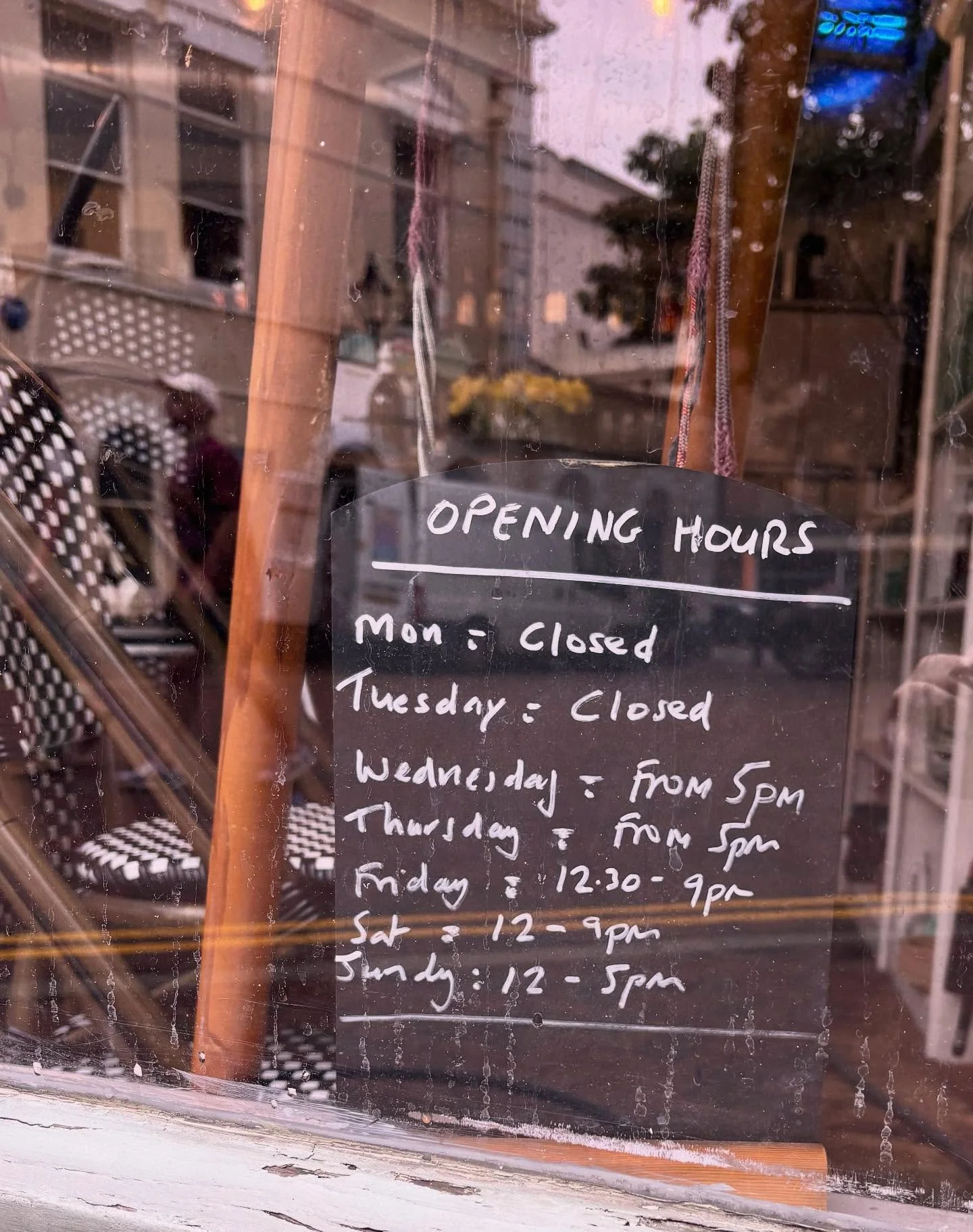 Winter opening hours. We take limited bookings, but plenty of tables are available for walk-ins. Get in touch via DM or phone call. Looking forward to seeing you. #pizza #napolipizza #margate #margateoldtown