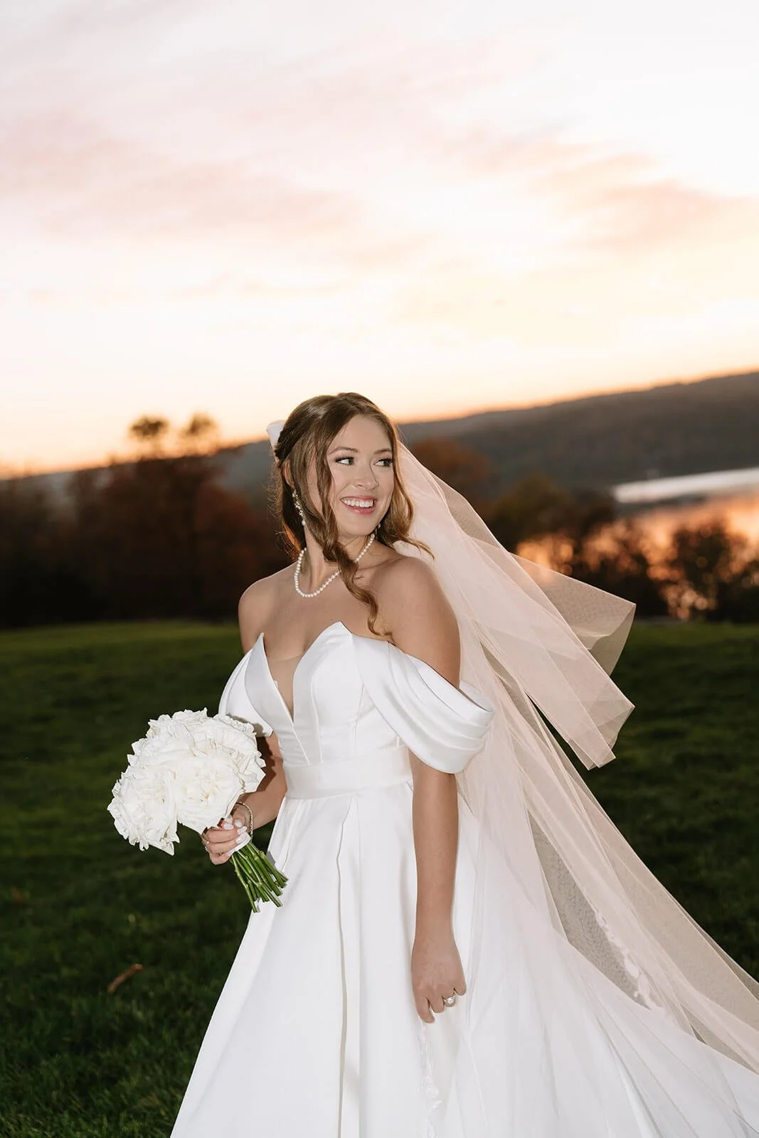 JULIA DAVIS CO. | BIG CEDAR LODGE | BLOSSOM BEAUTY BRIDAL AND WEDDING HAIR AND MAKEUP