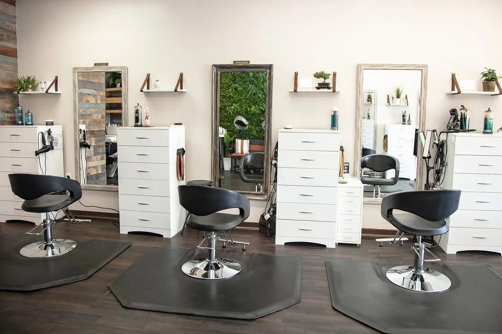 Fame & Foils Color Bar