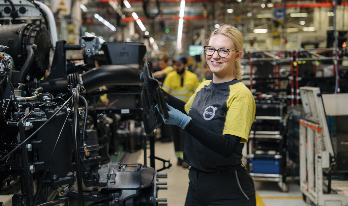 Volvo trucks jobs