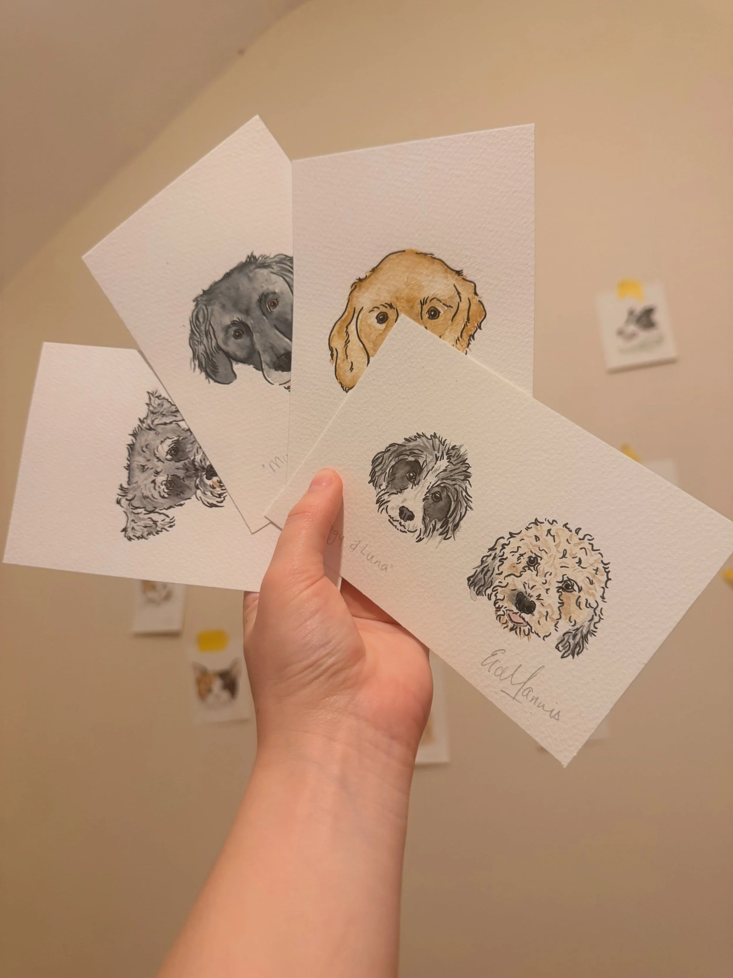 The October restock is live!! Grab a pet painting whilst they&rsquo;re hot!* 

*(Will not actually drive hot. Should arrive at room temperature..?)

#petart #livepetportartist #minipetpainting #fridgeart #fuzzleduck
