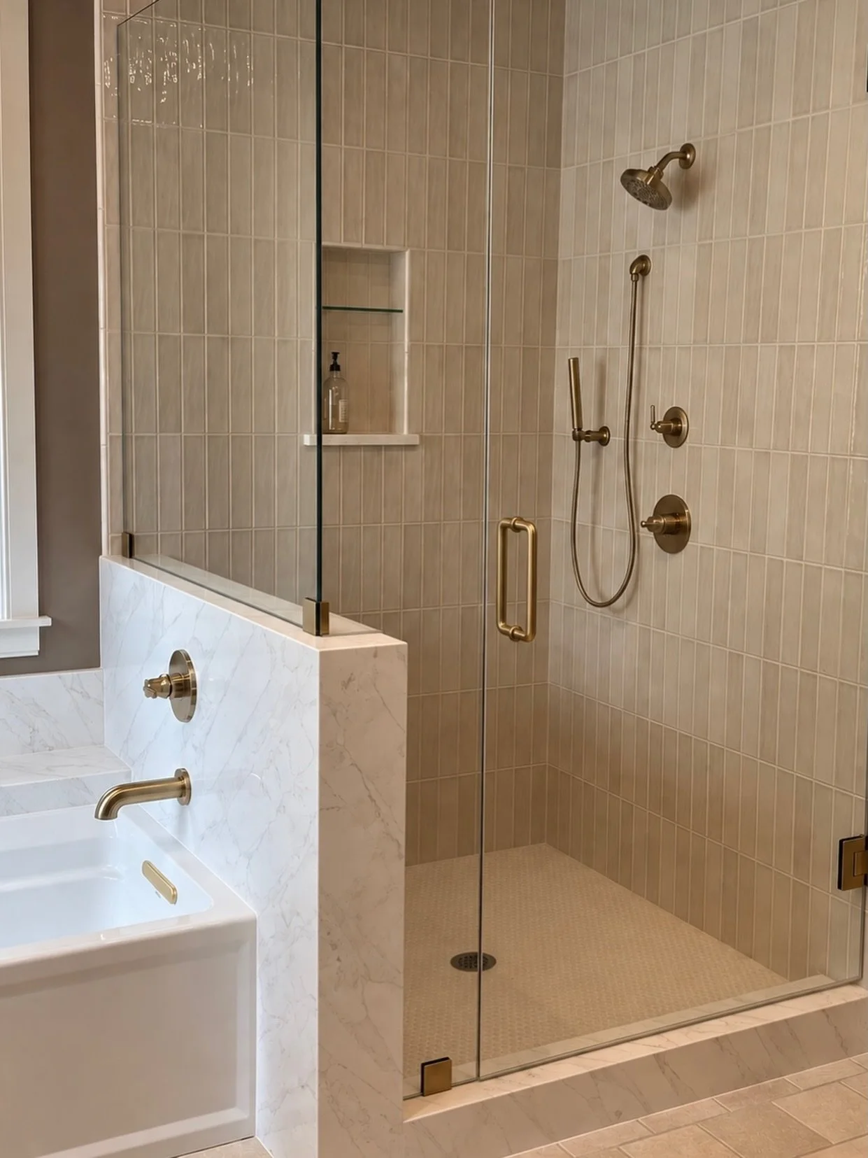 thankful for clients who aren&rsquo;t afraid of grout lines and let me design them a shower full of pretty little tiles! 

design by @midafternoon.studios 
build by Precision Built Structures