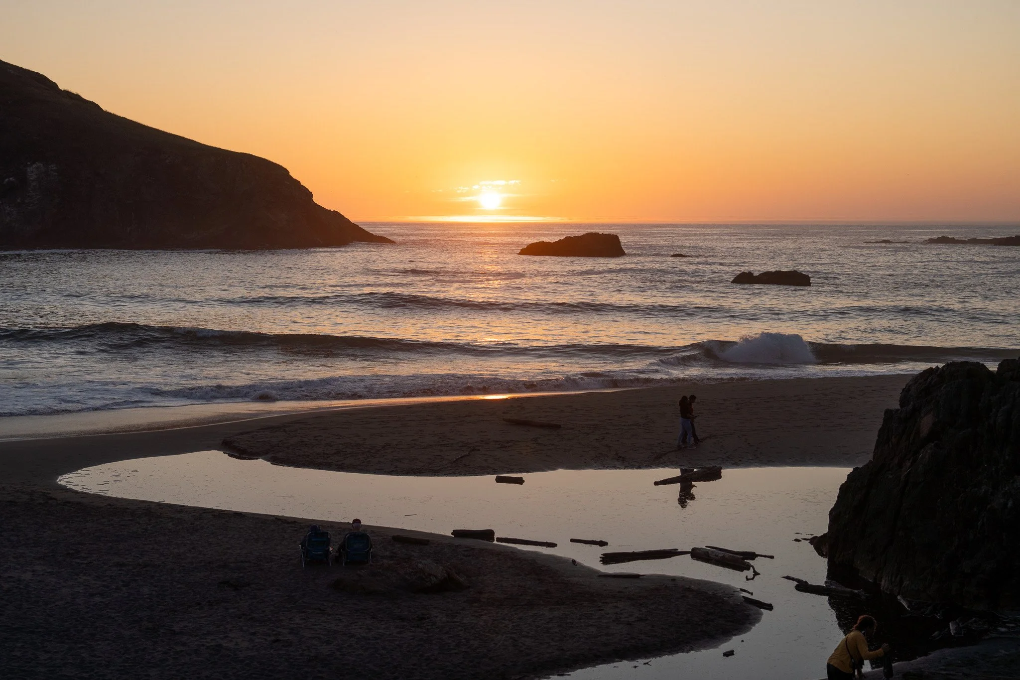 ocean and a sunset, harris beach, usa.jpg