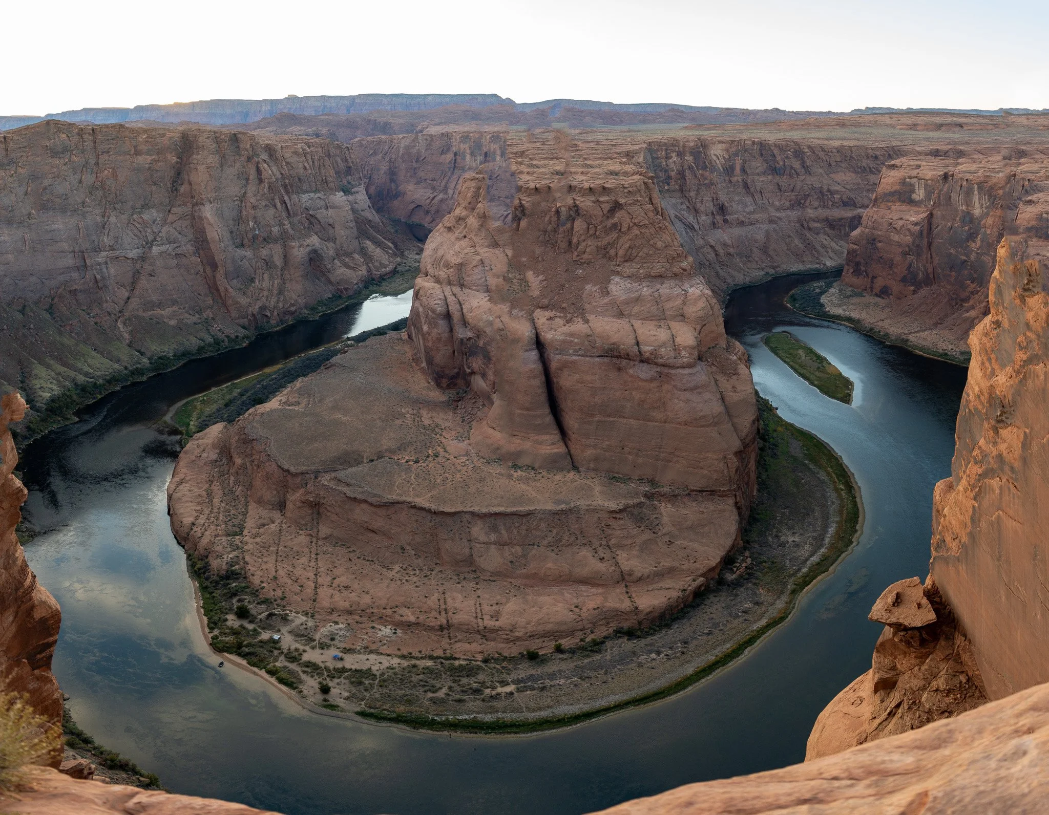 the entire horseshoe bend, usa.jpg