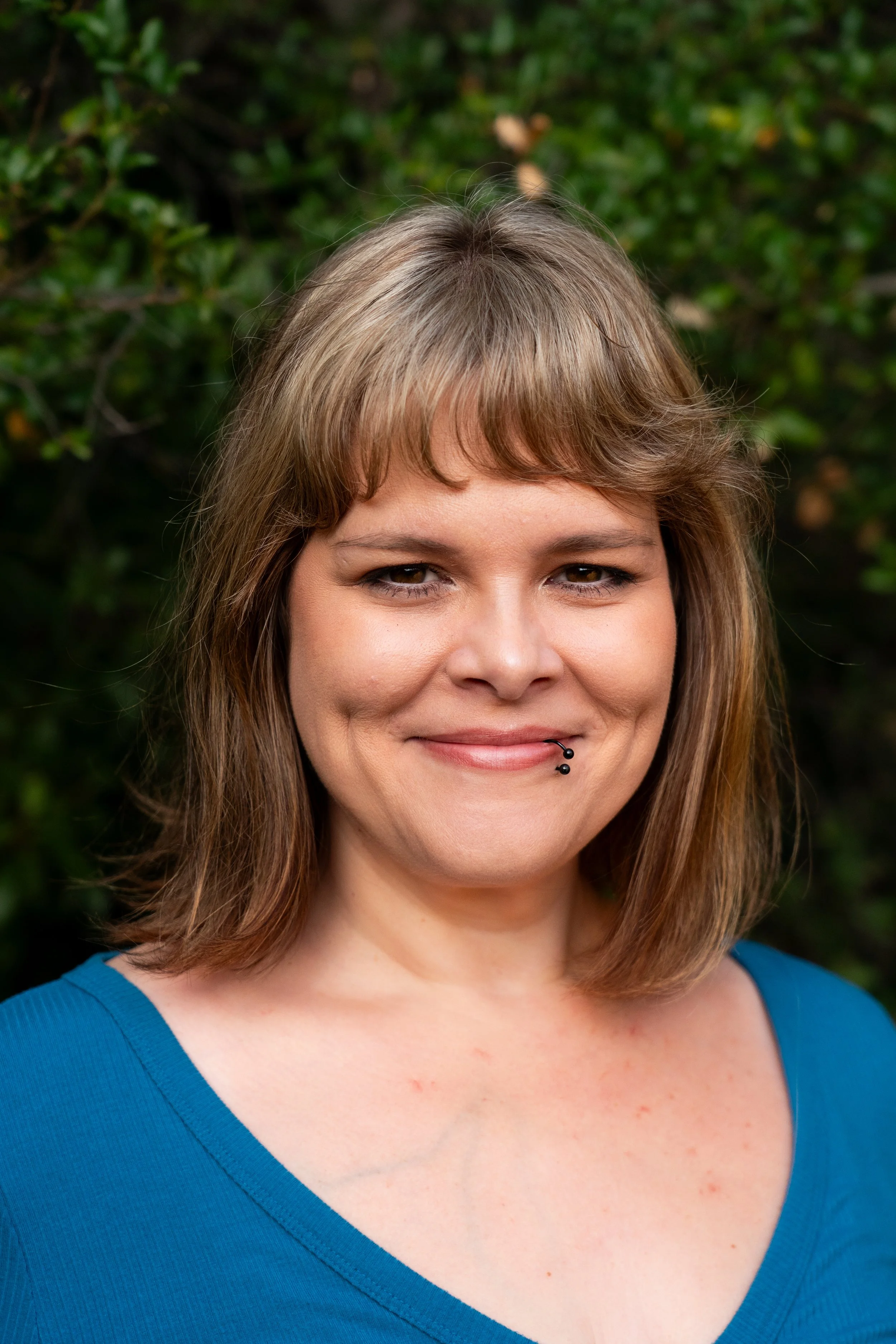 Elizabeth Curtis headshot 