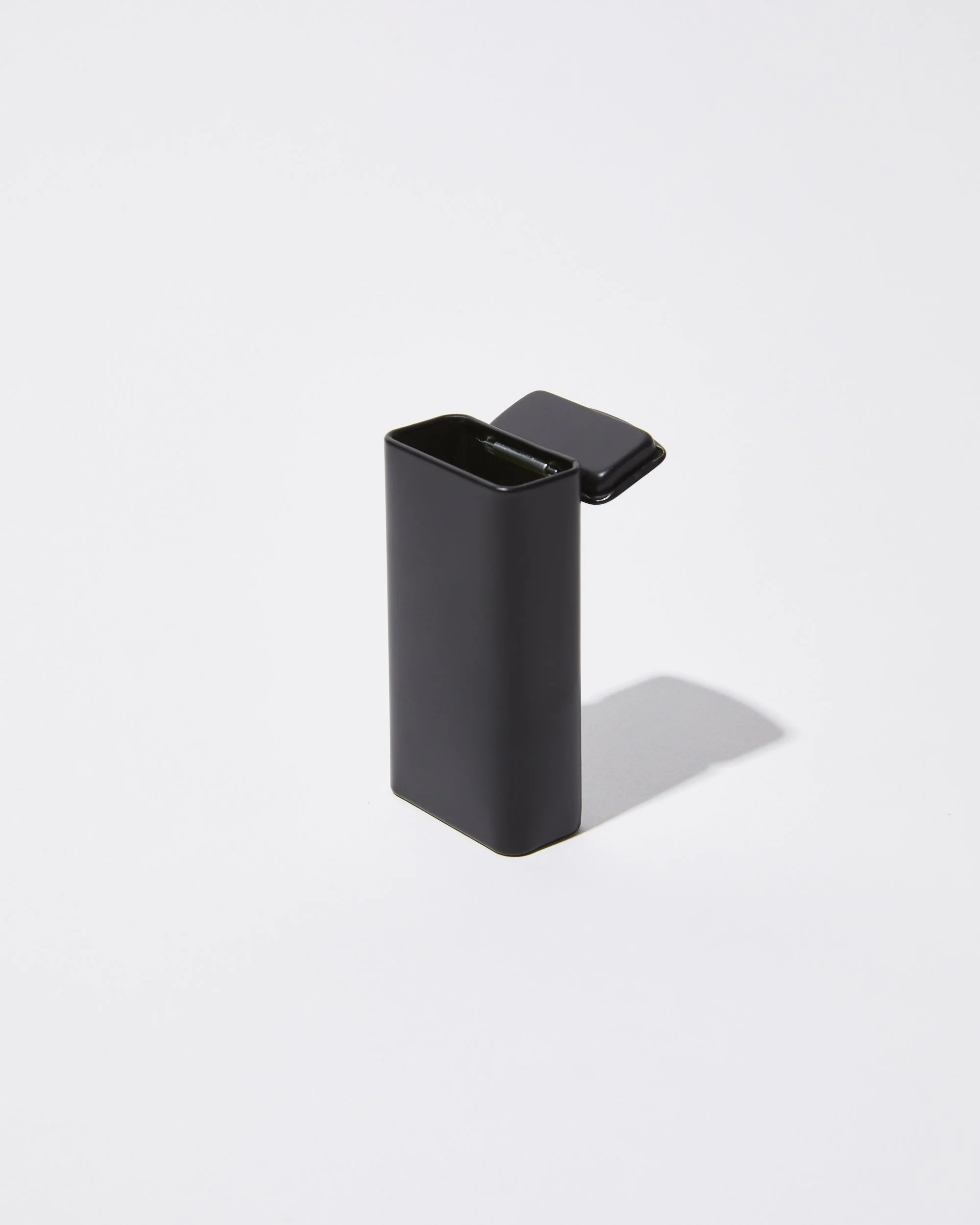 PUSH-TOP TINS