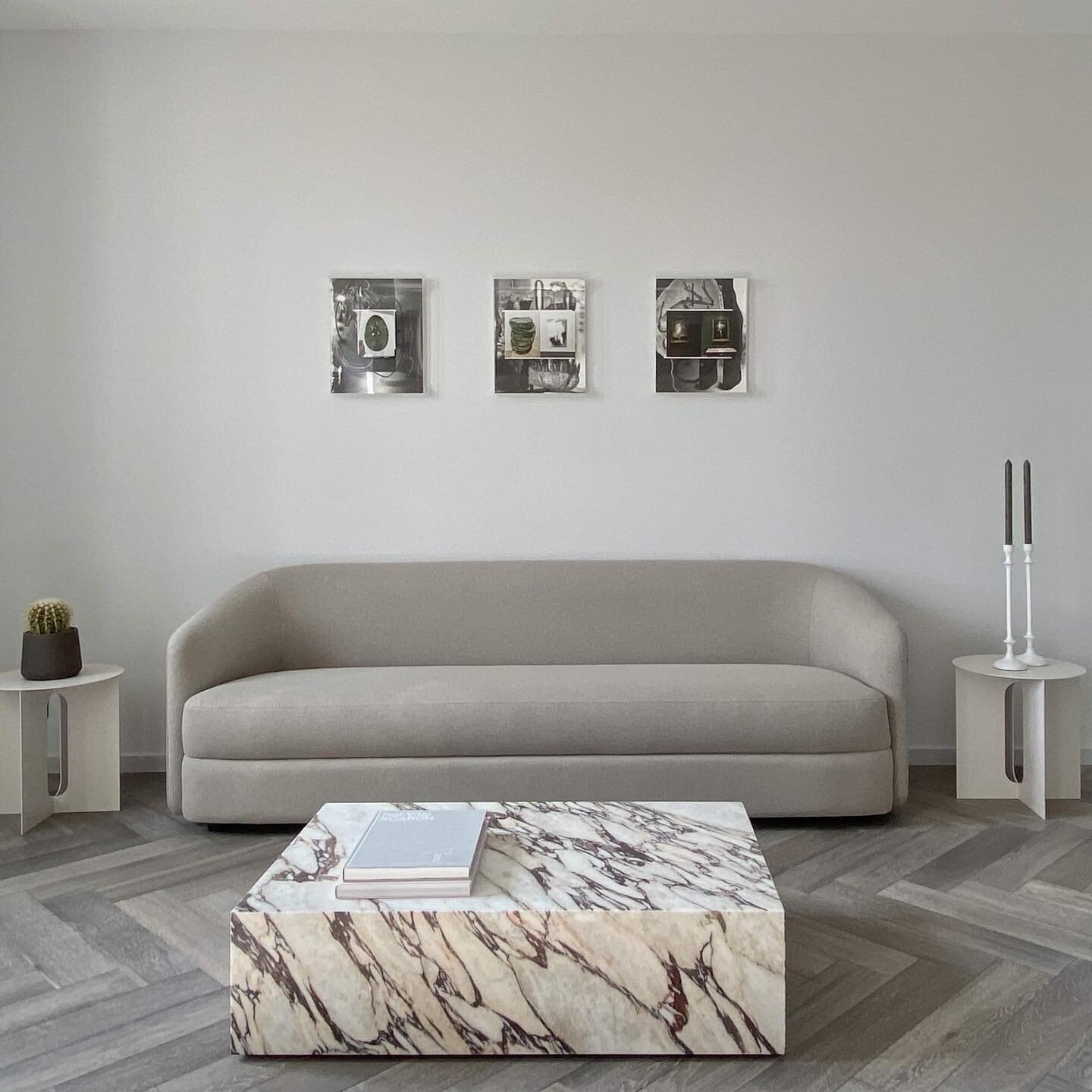 Geneva Project Living with Art. 
3 apartments with danish furniture and art 👌🏻
I was lucky to work on this beautiful project in 2021.
If you have a project and need help, make a visit to the Nyon showroom. I have all the samples and catalogues and 