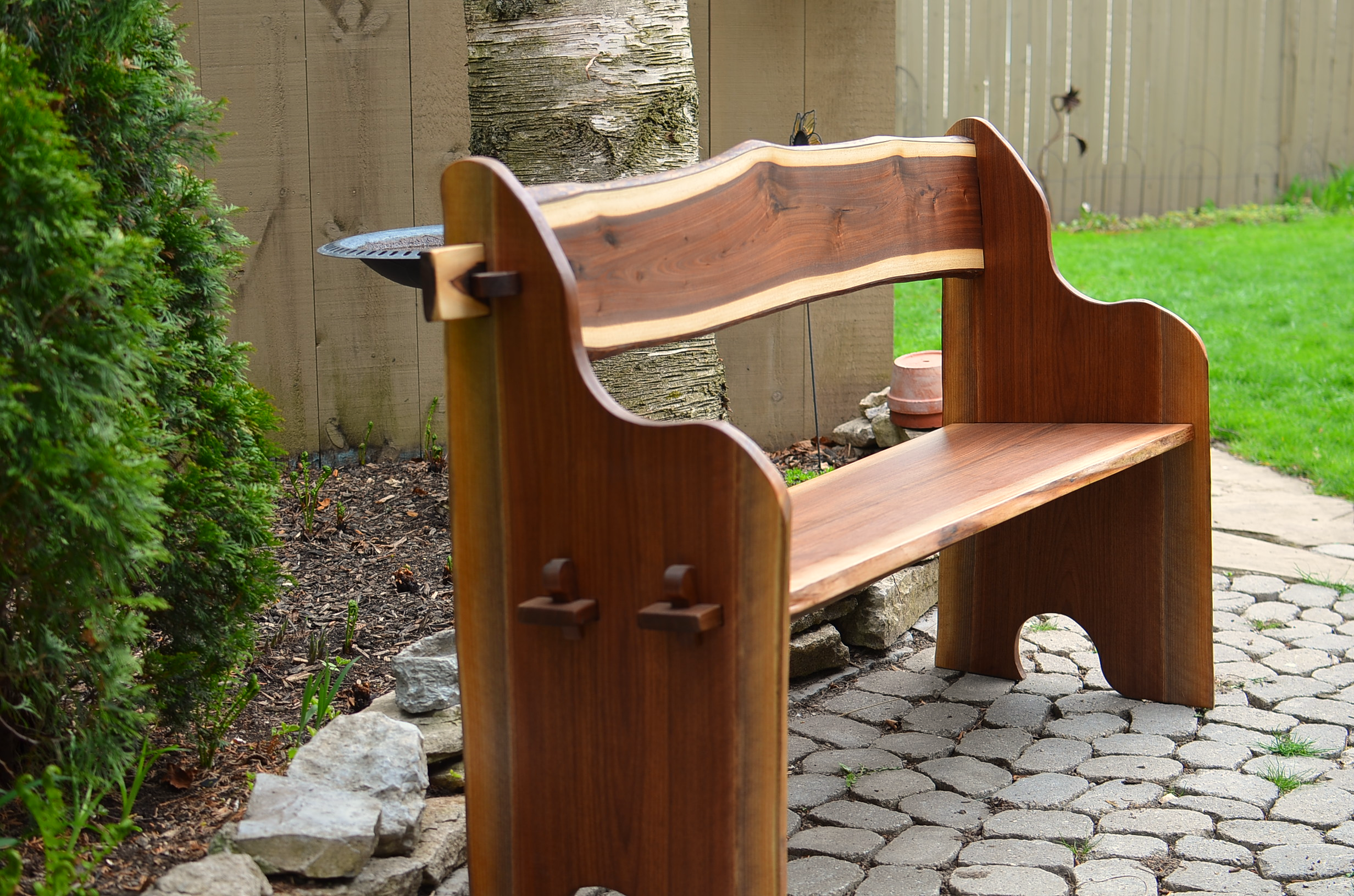Bench-B.png
