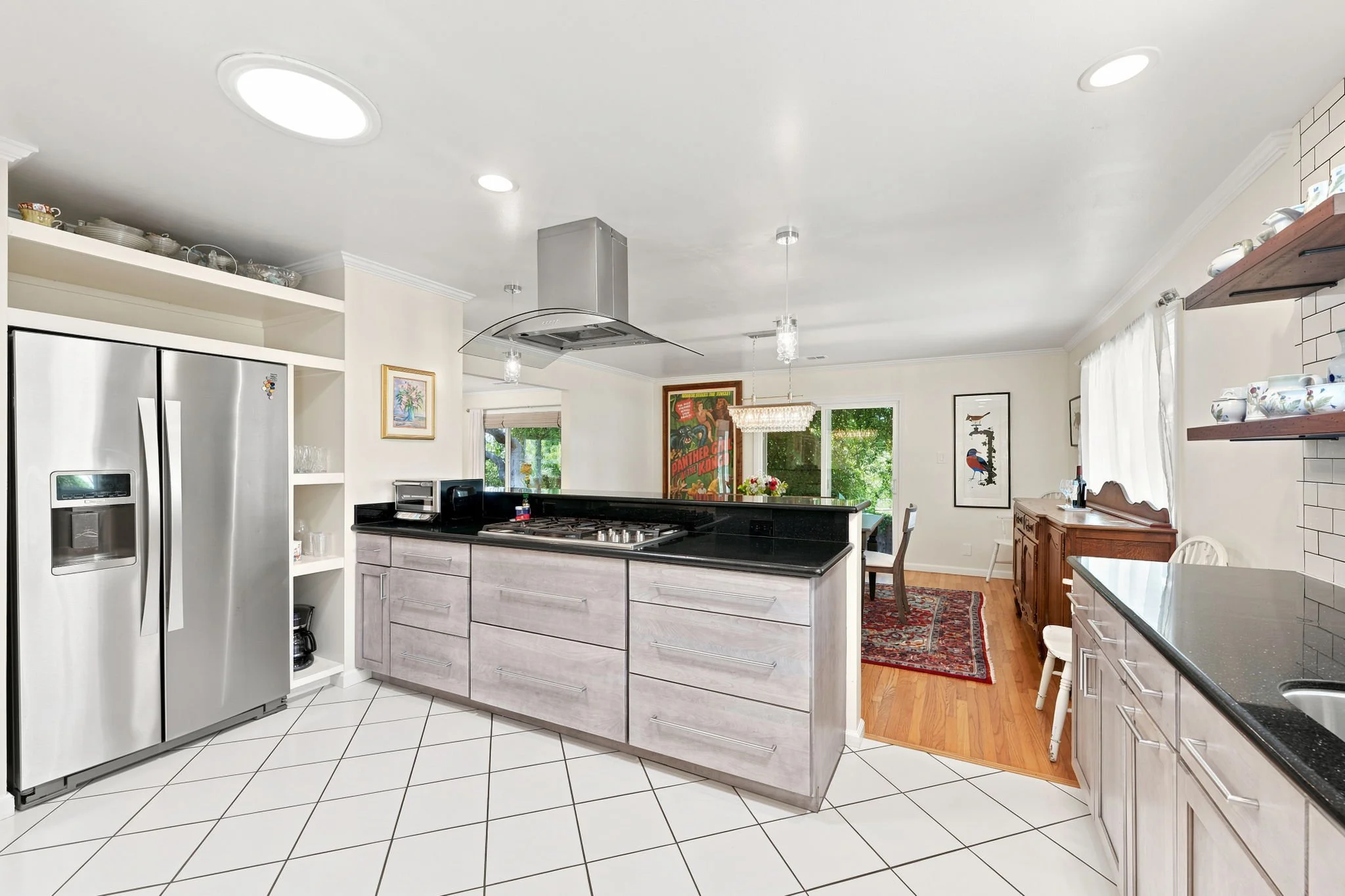 9-web-or-mls-2866-foothill-rd.jpg