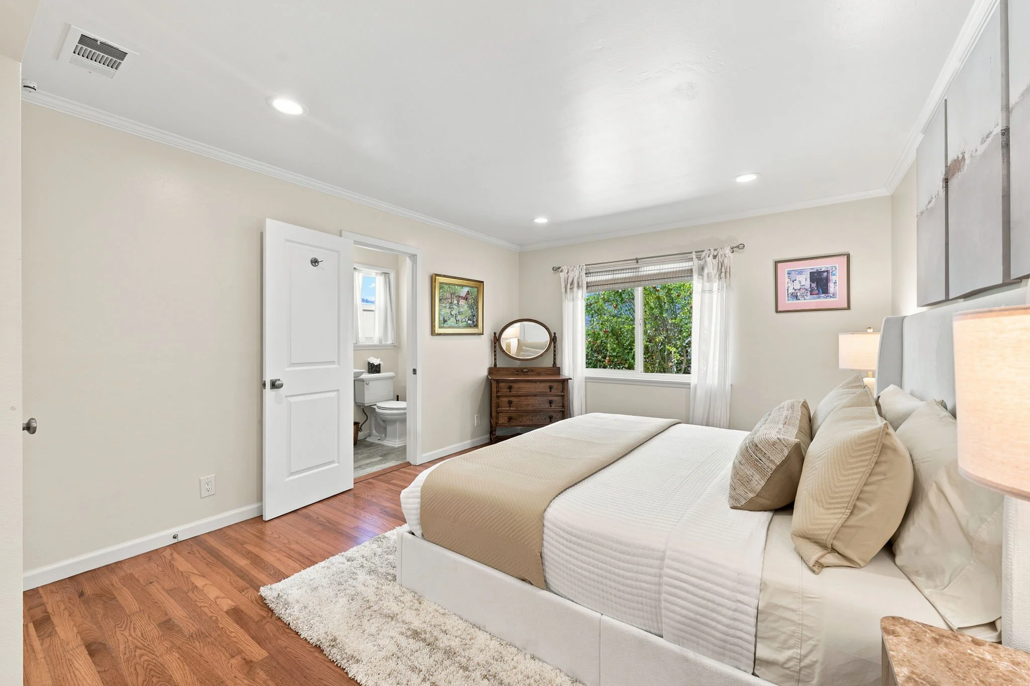 18-web-or-mls-2866-foothill-rd.jpg