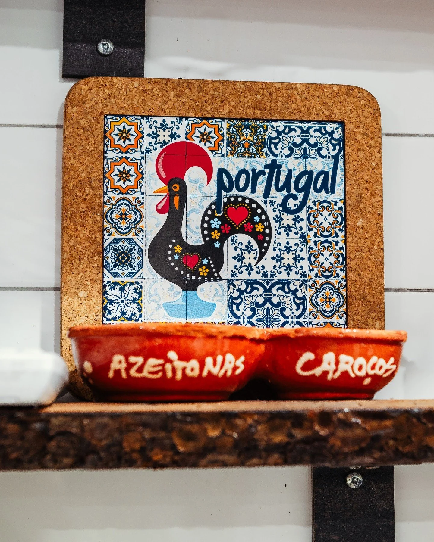 Besoin de chaleur en janvier? Venez vous r&eacute;chauffer chez nous 🇵🇹 

#CasaSantos #RestaurantPortugais #Laval #AmbianceChaleureuse #Vimont