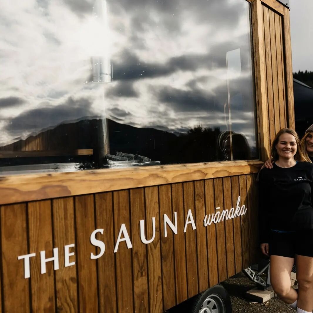 5 reasons to get in the sauna regularly (once a week or more):
🔥cardio workout, get that blood pumping all over your body while you just, well, sit there.
🔥mental relaxation, find your stillness and fully switch off
🔥socialise and make new friends
