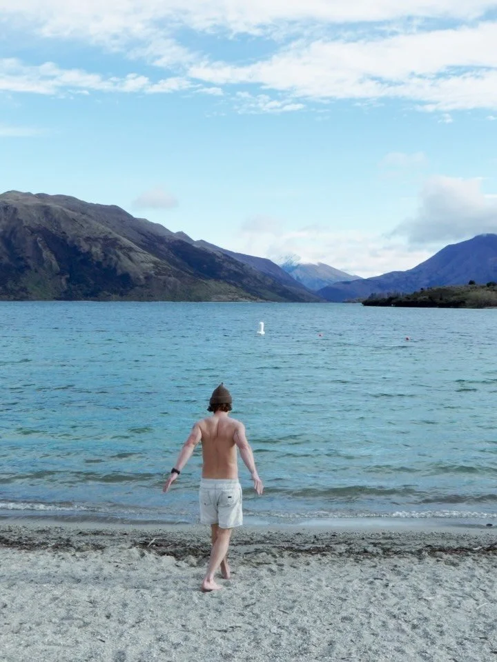 That &ldquo;I swear I&rsquo;m going in&hellip; just give me one more second&rdquo; moment 🥶

Sauna. Lake. Repeat. 

(proof he actually did it ➡️)

#lakewanaka #wanaka #saunawanaka #otago