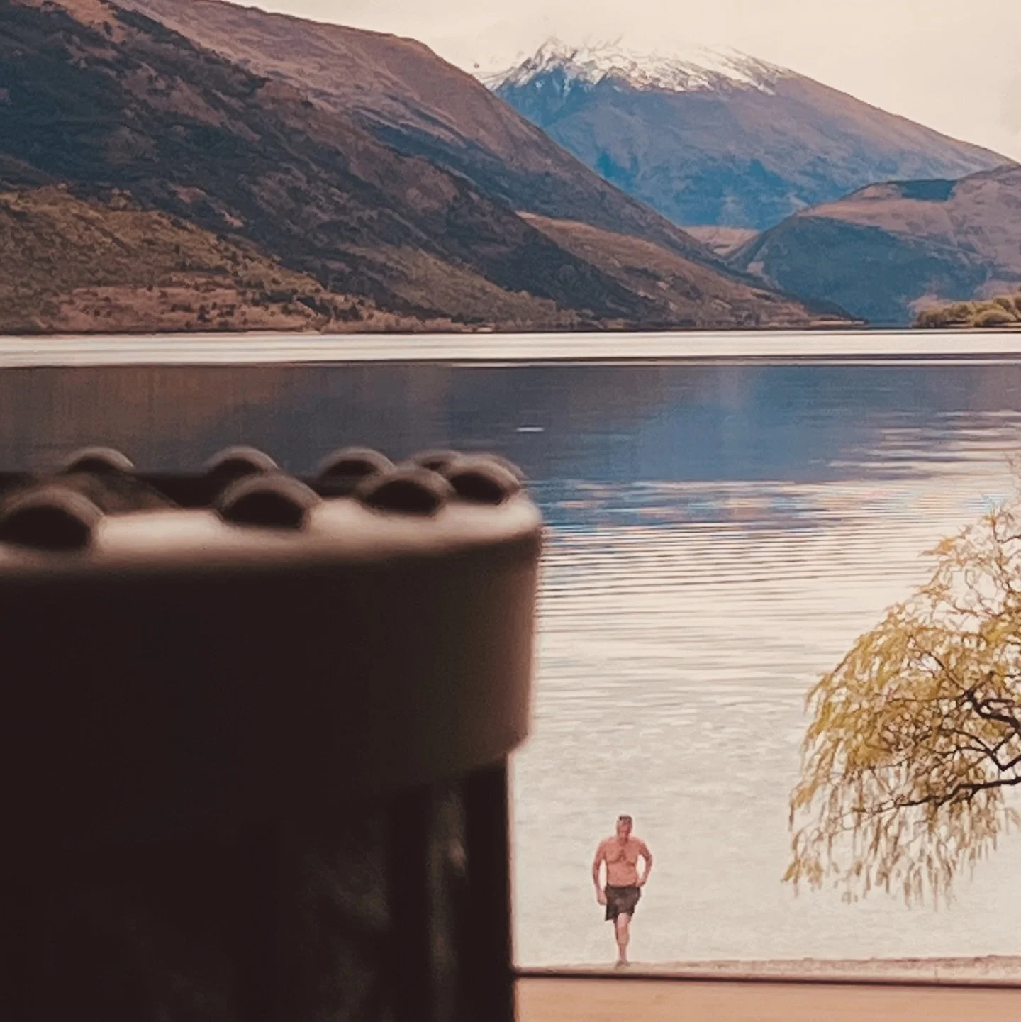 Window appreciation post. Swipe slow, it&rsquo;s hot in there 🔥

#saunawanaka #wānaka #mountain