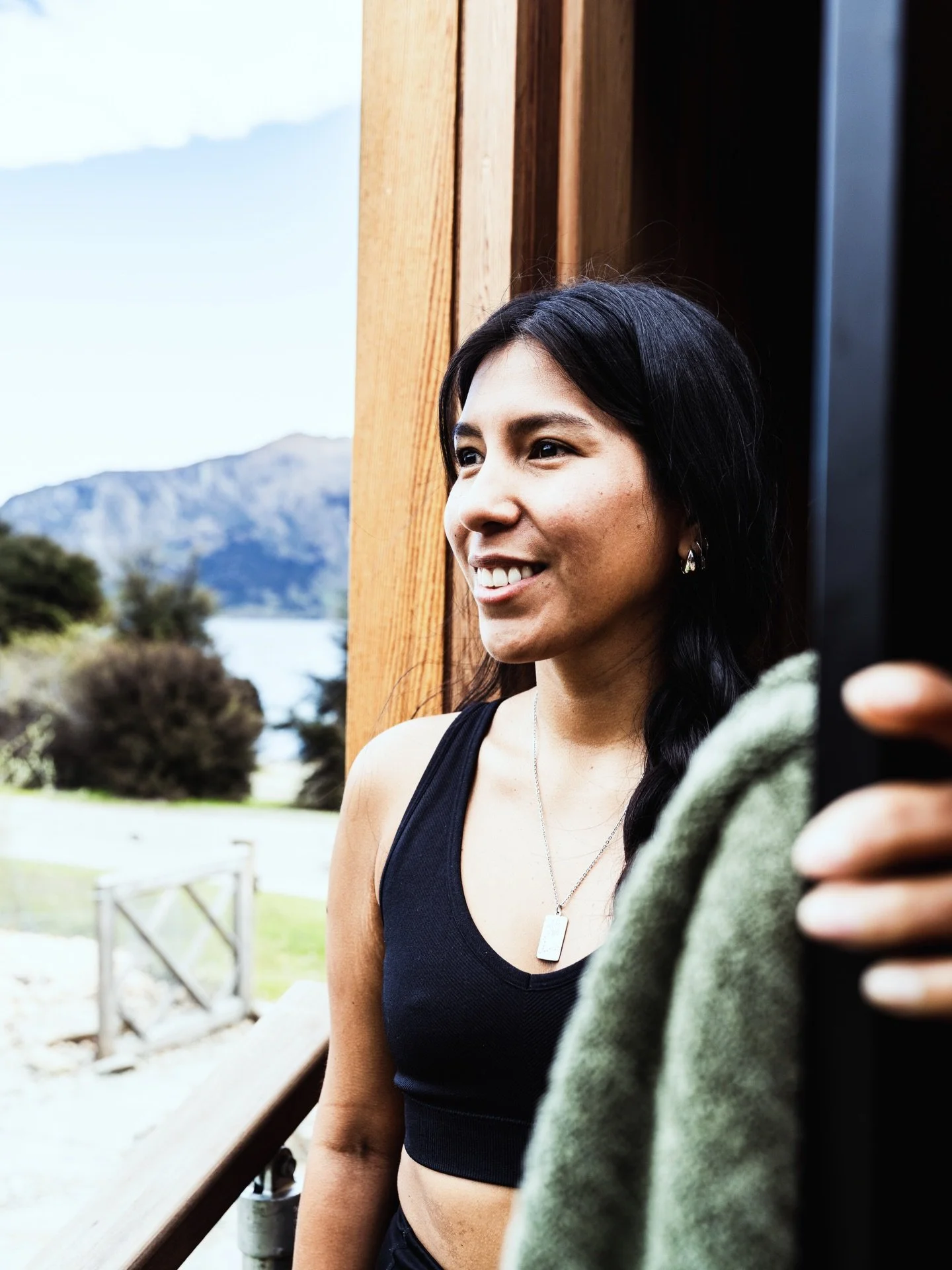 Sauna with a side of stunning views. 

#wanakamustdo #saunawanaka #mountainlife #travelgram #wellnessjourney