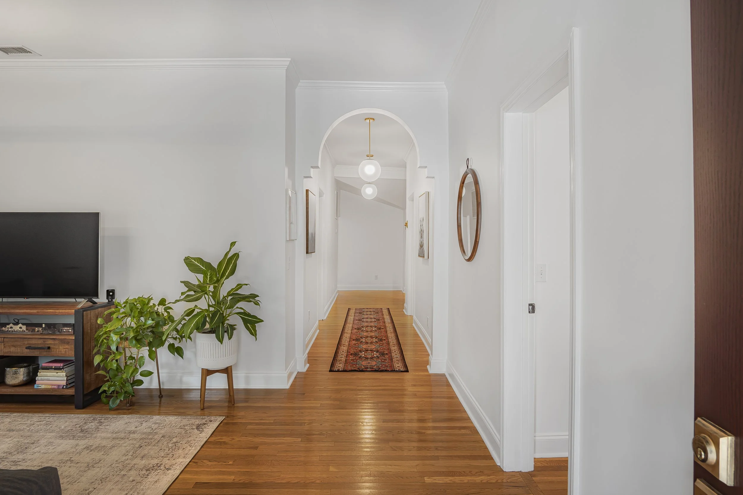 profphoto_3007Yadkin_LivingRoom1.jpg