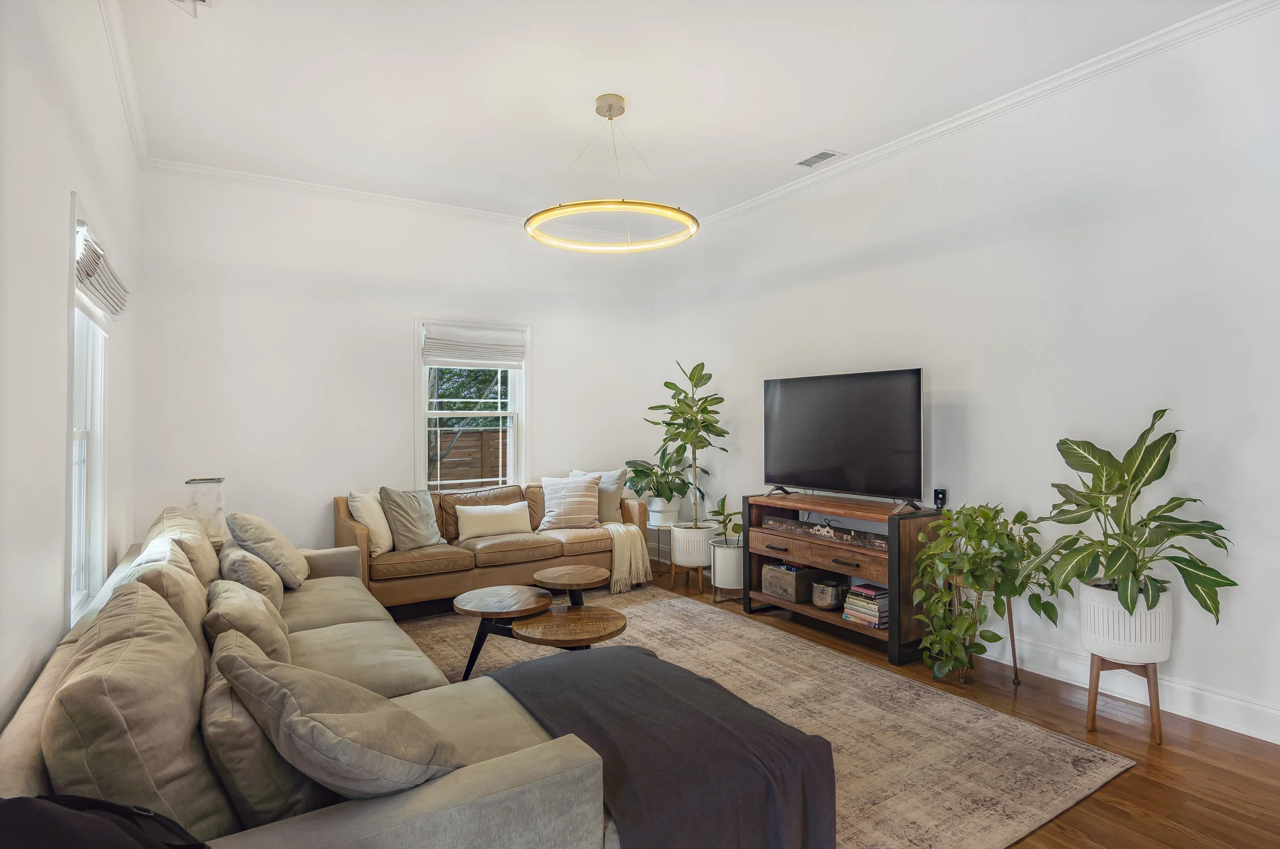 profphoto_3007Yadkin_LivingRoom2.jpg