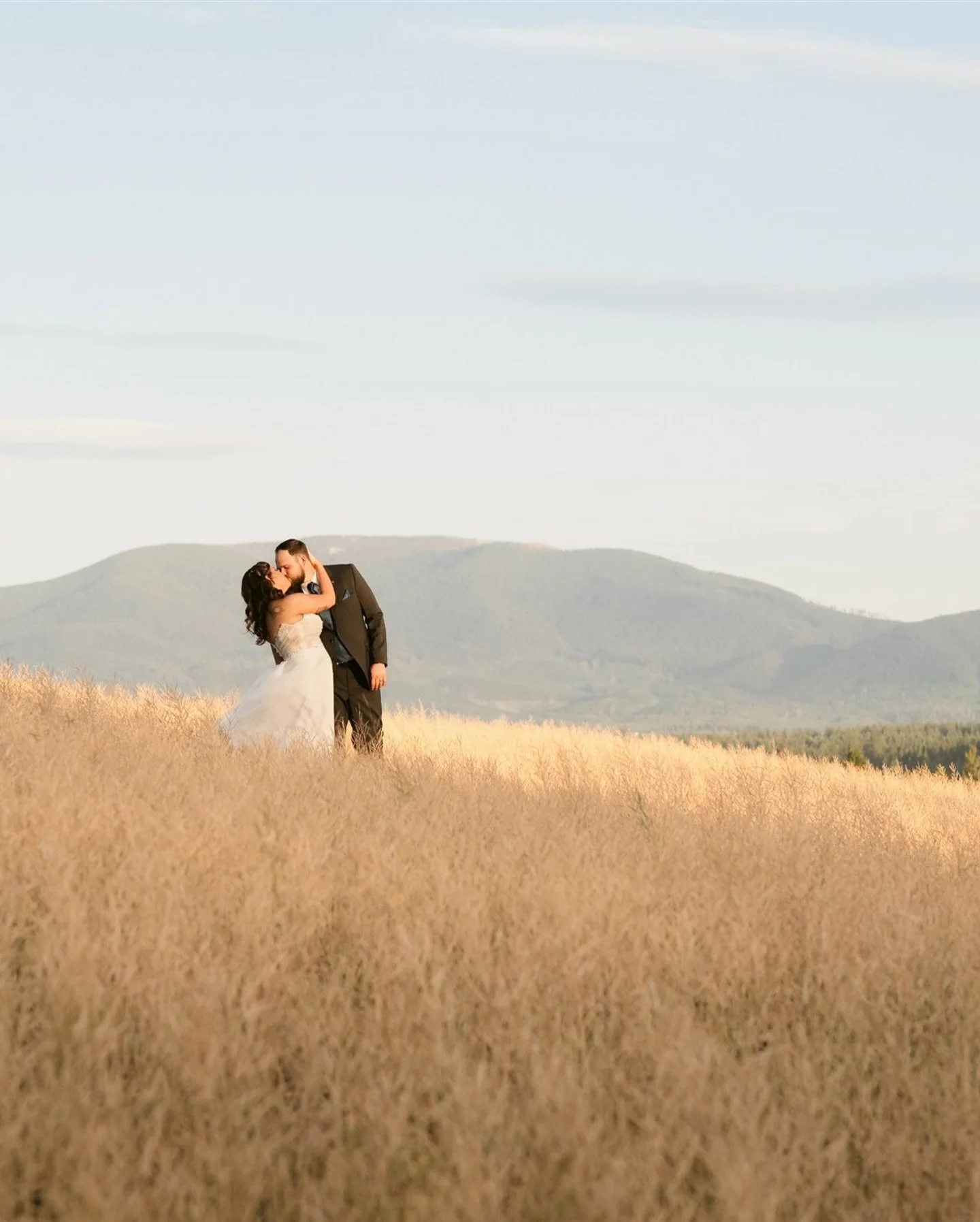 Emilee &amp; Michael 8.09.25 🤍💍🙏🏼 Congratulations to @emileefroese + @mfroese12 it was a beautiful day and I loved being part of it. Enjoy your real time sneak peeks 📸 #weddingphotography #blessedlife