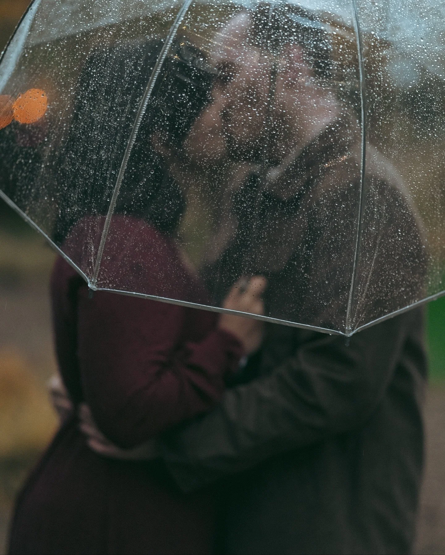 Allie + Michael&rsquo;s Engagement ☔️ rainy days are made for exploring local bookstores @kindredandco.id @alliemarin_  #enggagement #engagementsession #raindrops #bookstore #shoplocal #vintagejeep #weddingphotographer #postfalls #idaho
