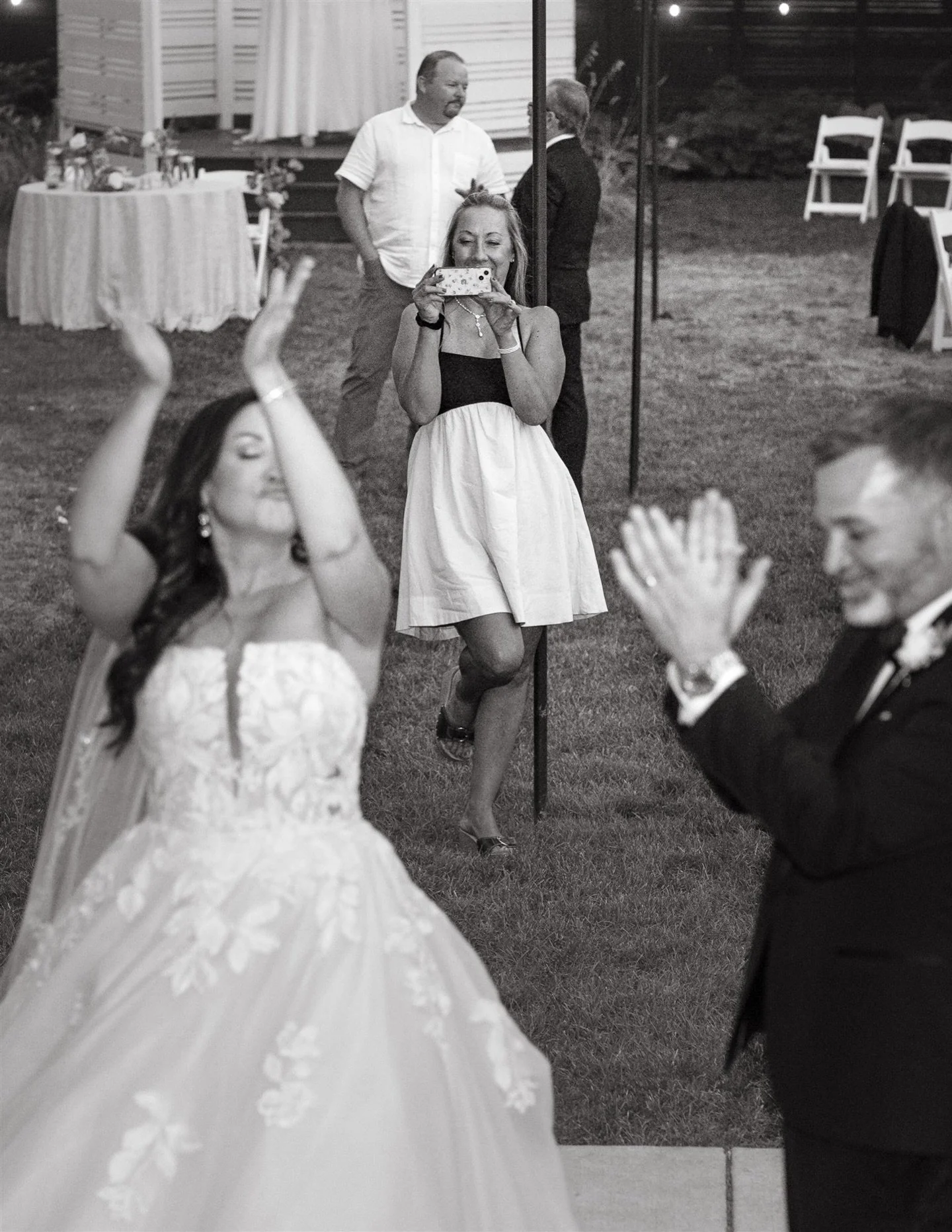 Sweetest couple 🥂 @blackwellhotel  in a Coeur d&rsquo;Alene #candidweddingphotography #candidphotography #weddingphotography #coeurdalene