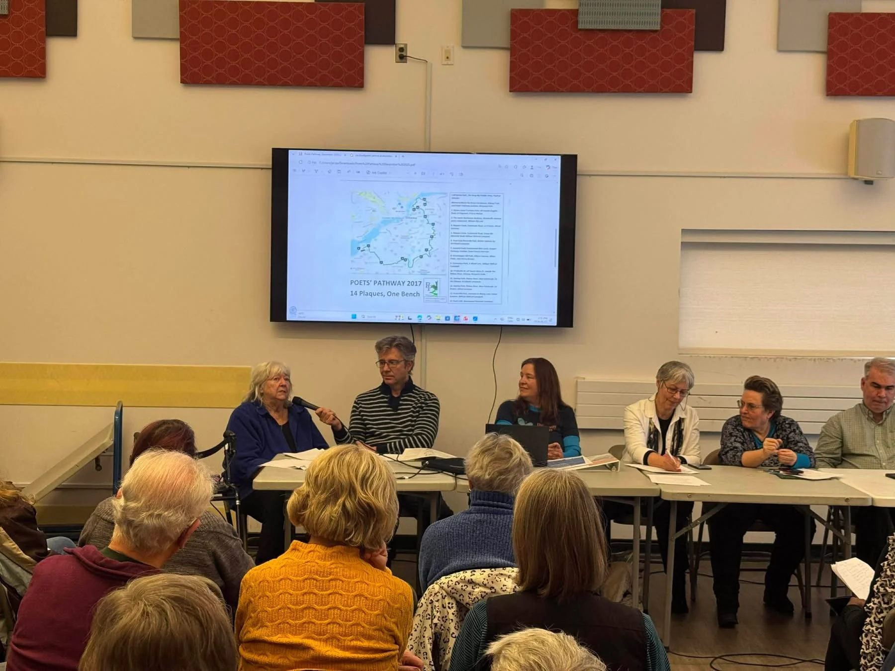 Photo of the goup of experts who addressed the audience at the Open House