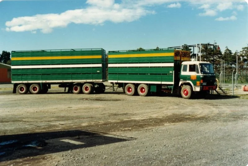 203-truck.jpg