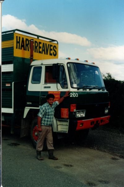 203-2.jpg
