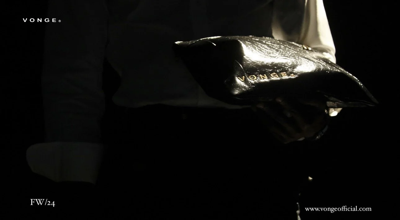 Vonge Official ® Leather Pouch