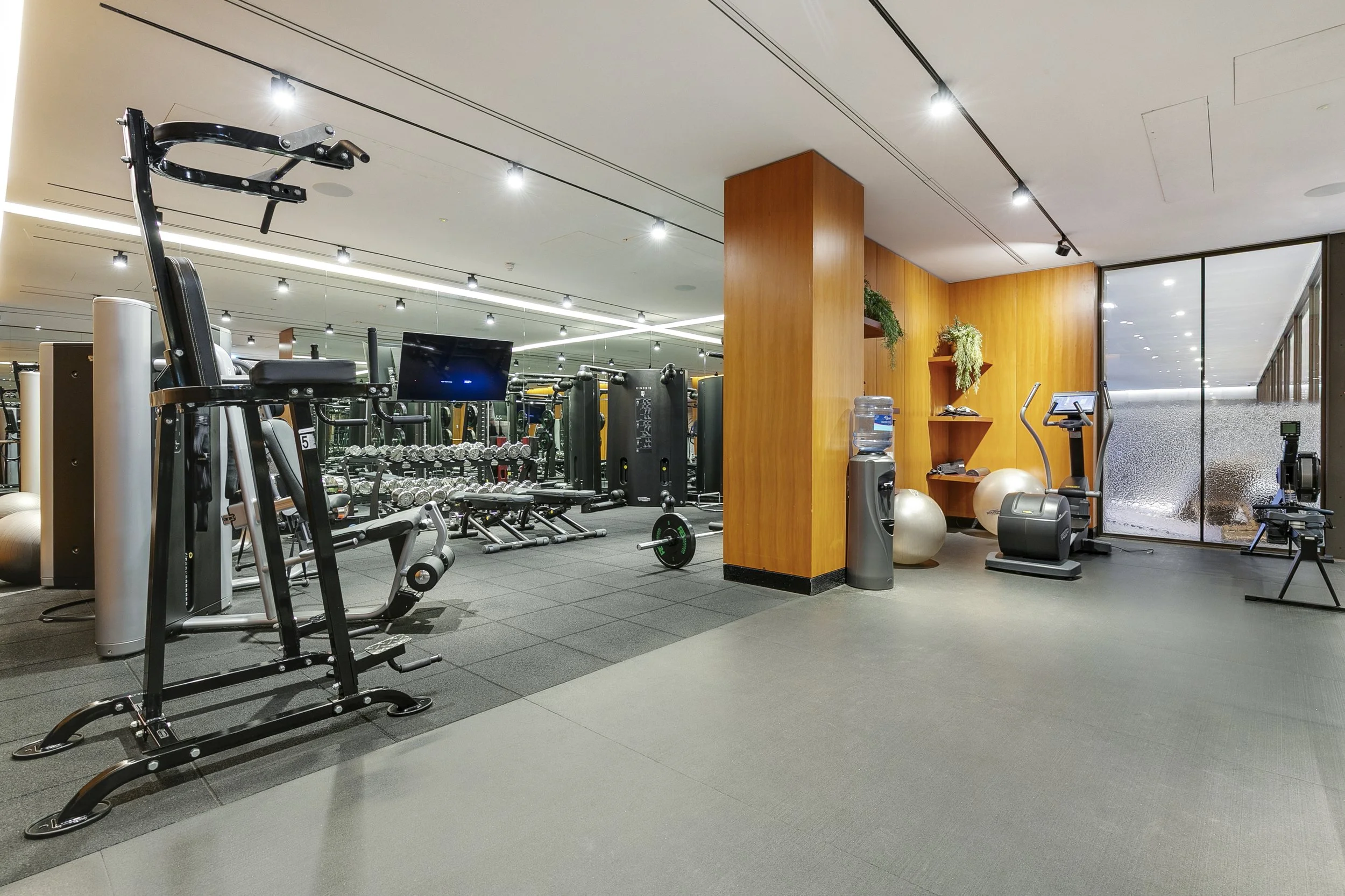 RESIDENTS GYMNASIUM.jpg