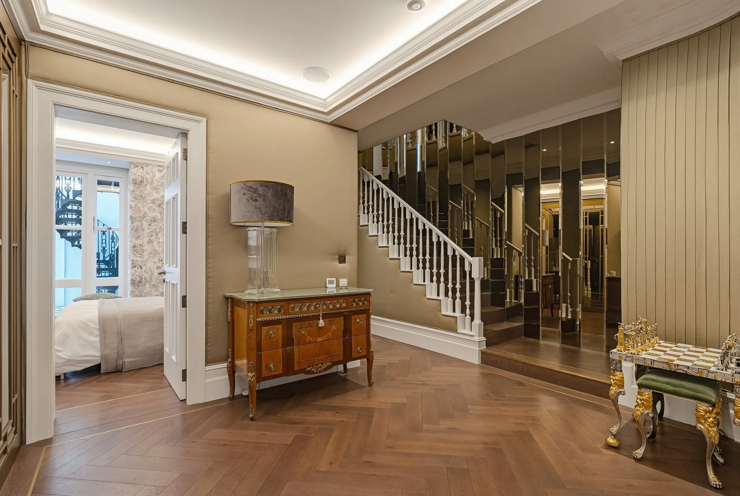 WiltonCrescent42,Flat1-5.jpg