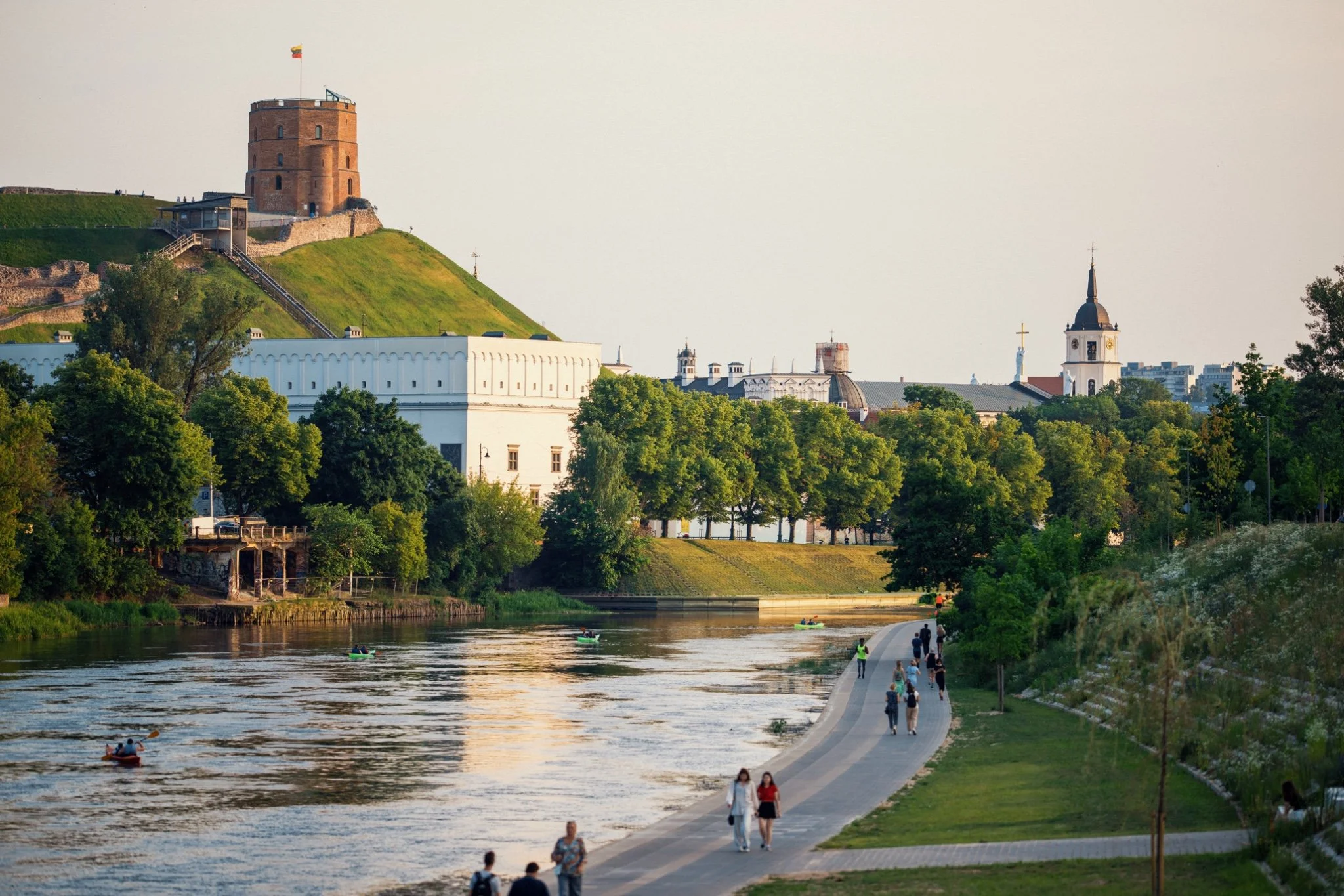 GoVilnius-Summer-Illustrative-AHOY-2023-Large (4).jpg