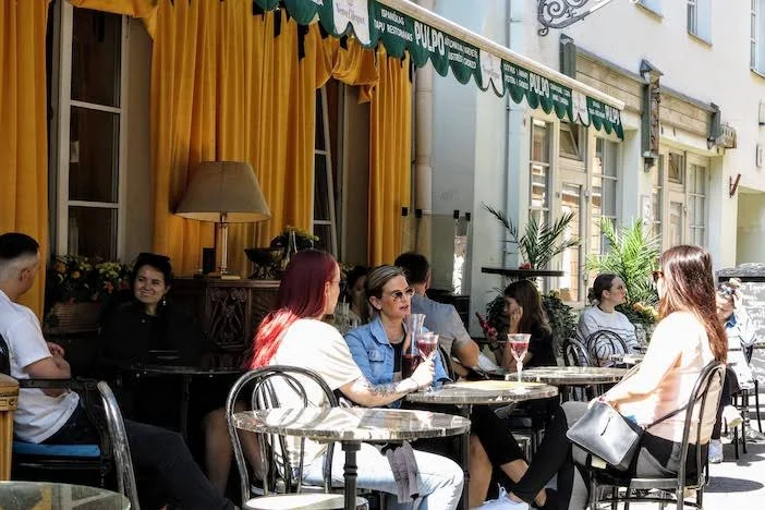 Vilnius_cafe_life.jpeg