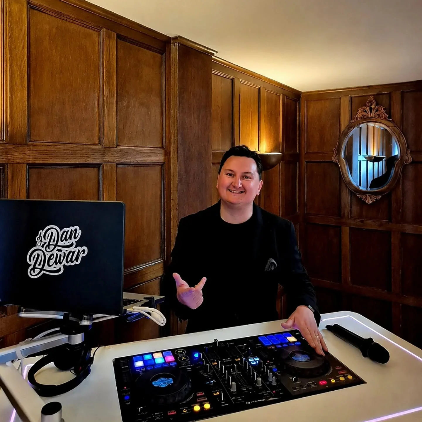 First time DJing in Inverness, and what a venue to do it in @achnagairncastle 🎧🙌🏻