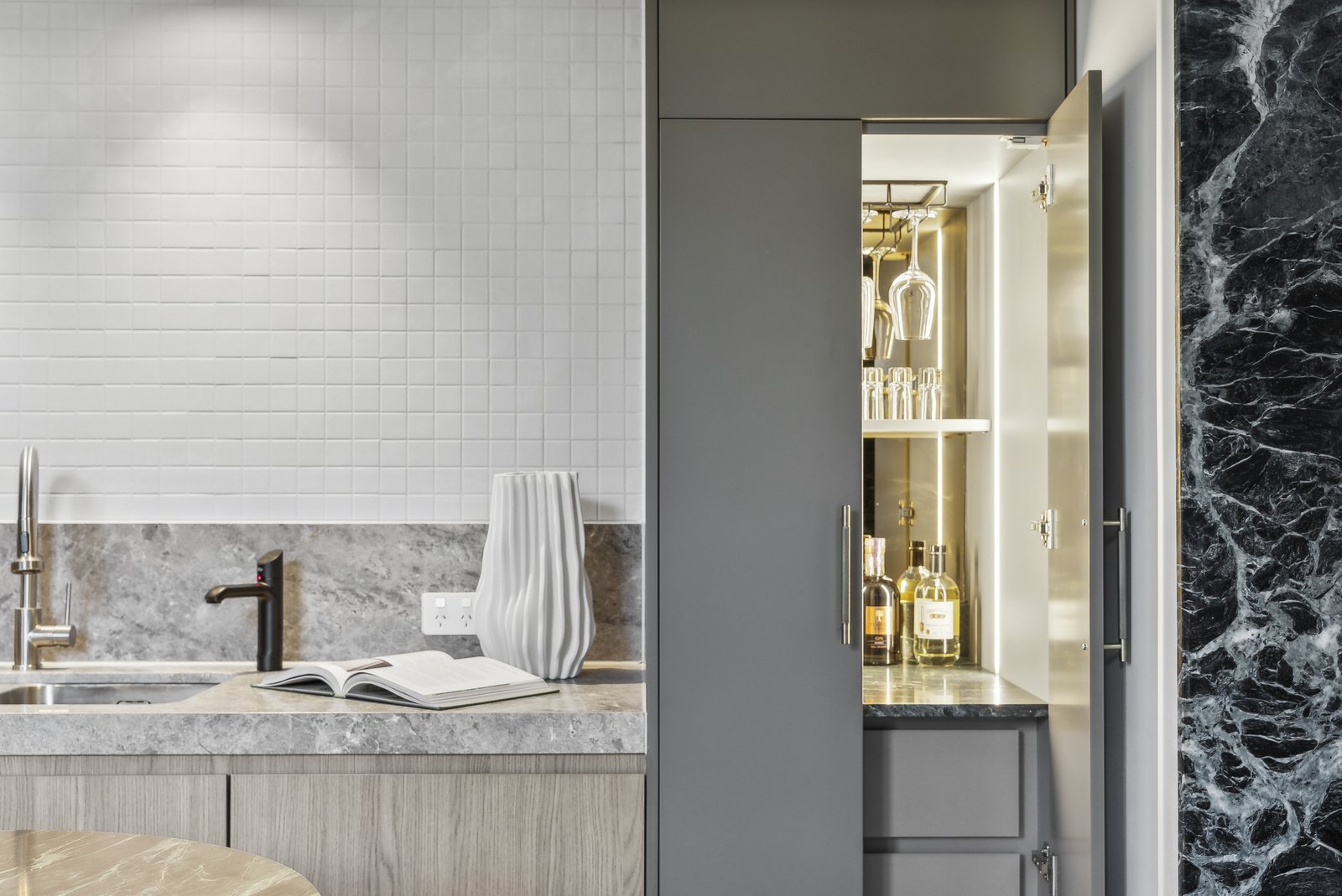 016_Open2view_ID900006-53_Craigend_Street__Darlinghurst.jpg