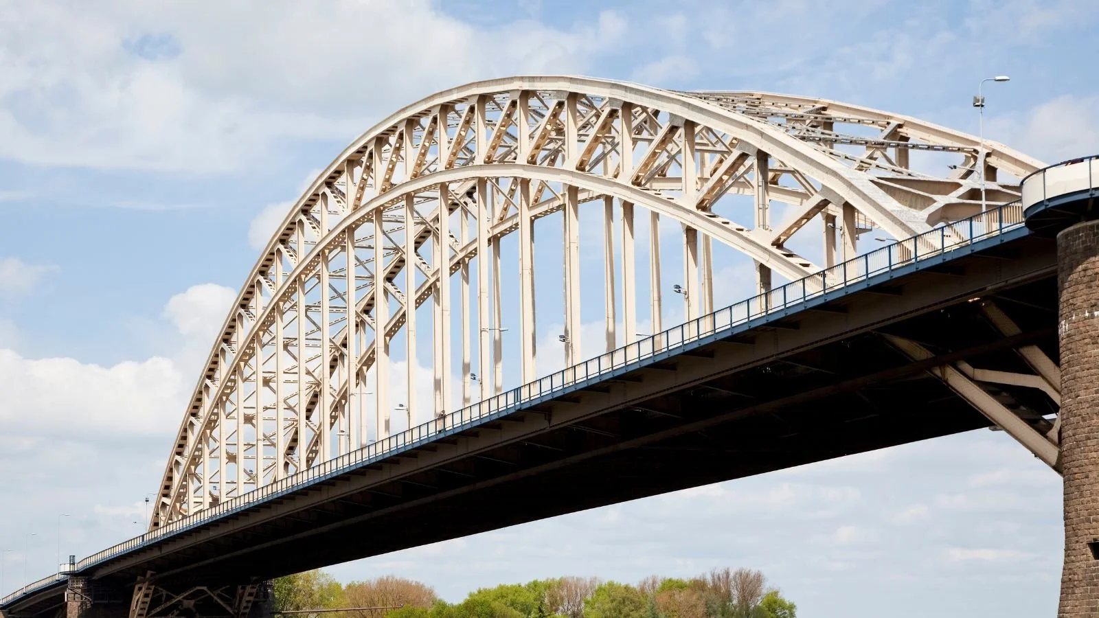Vierdaagse programma 2026 dag 1: de Waalbrug