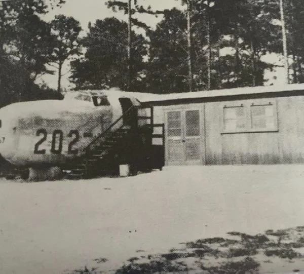 Trains, Planes and Swimming Pools: Springs Park Lancaster