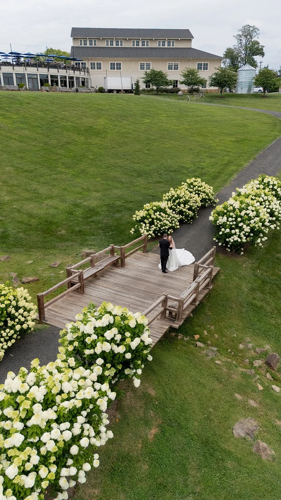 stone-tower-winery-wedding-va-2.jpg