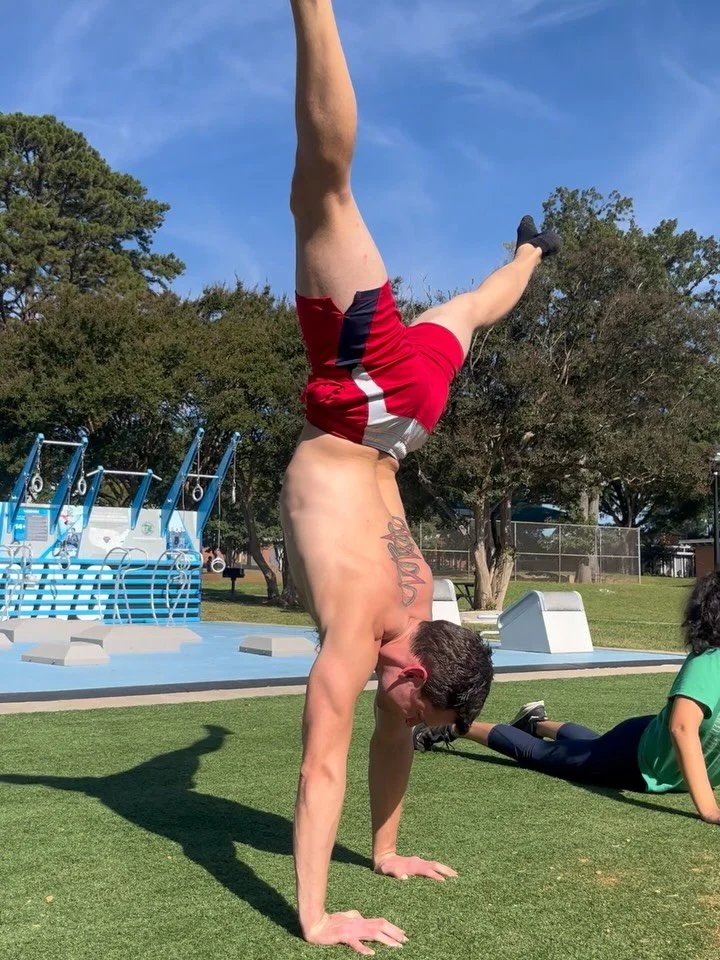 Calisthenics club today was awesome. We trained handstands, abs, and low-back. No time to workout? Always busy, but still want to stay fit and start taking care of yourself? Want to build strength AND mobility? Join us every other Saturday. Link in m