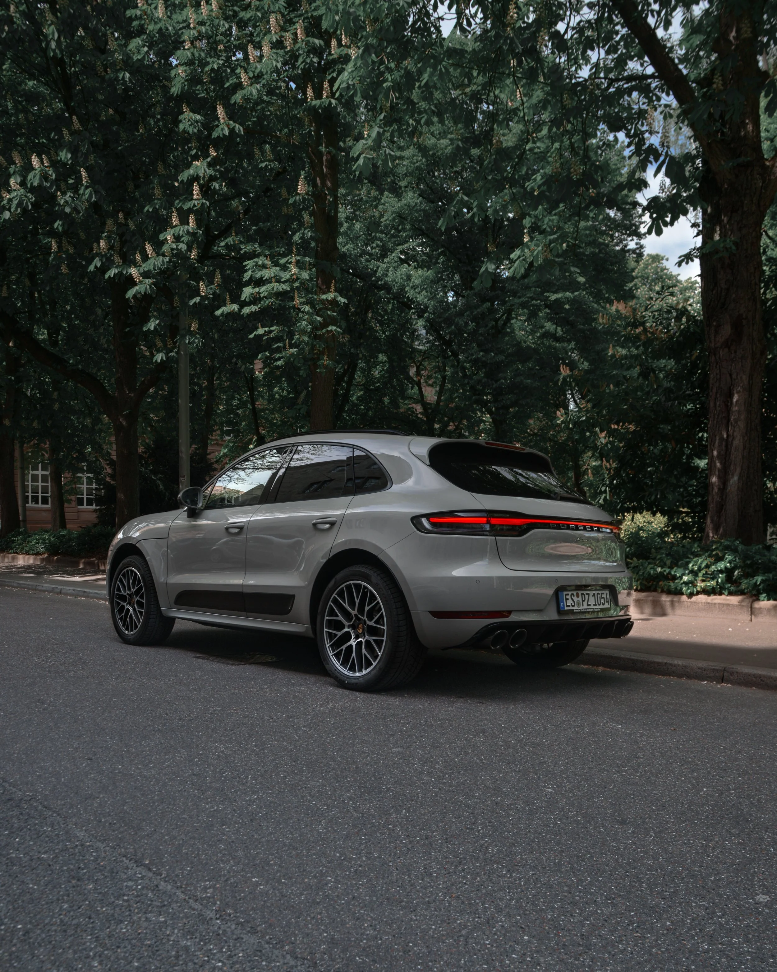 Macan. Stuttgart.