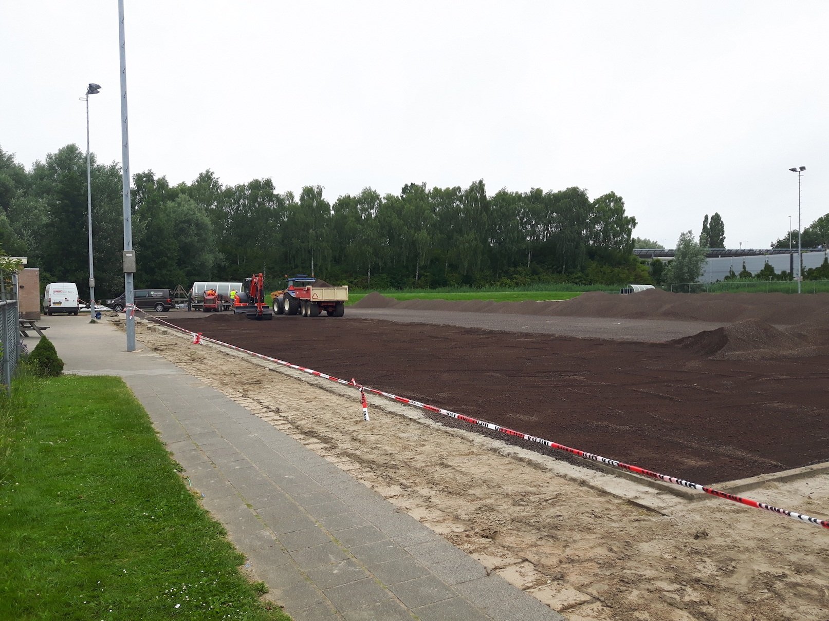 KV Vitesse nieuwe korfbalvelden.jpg