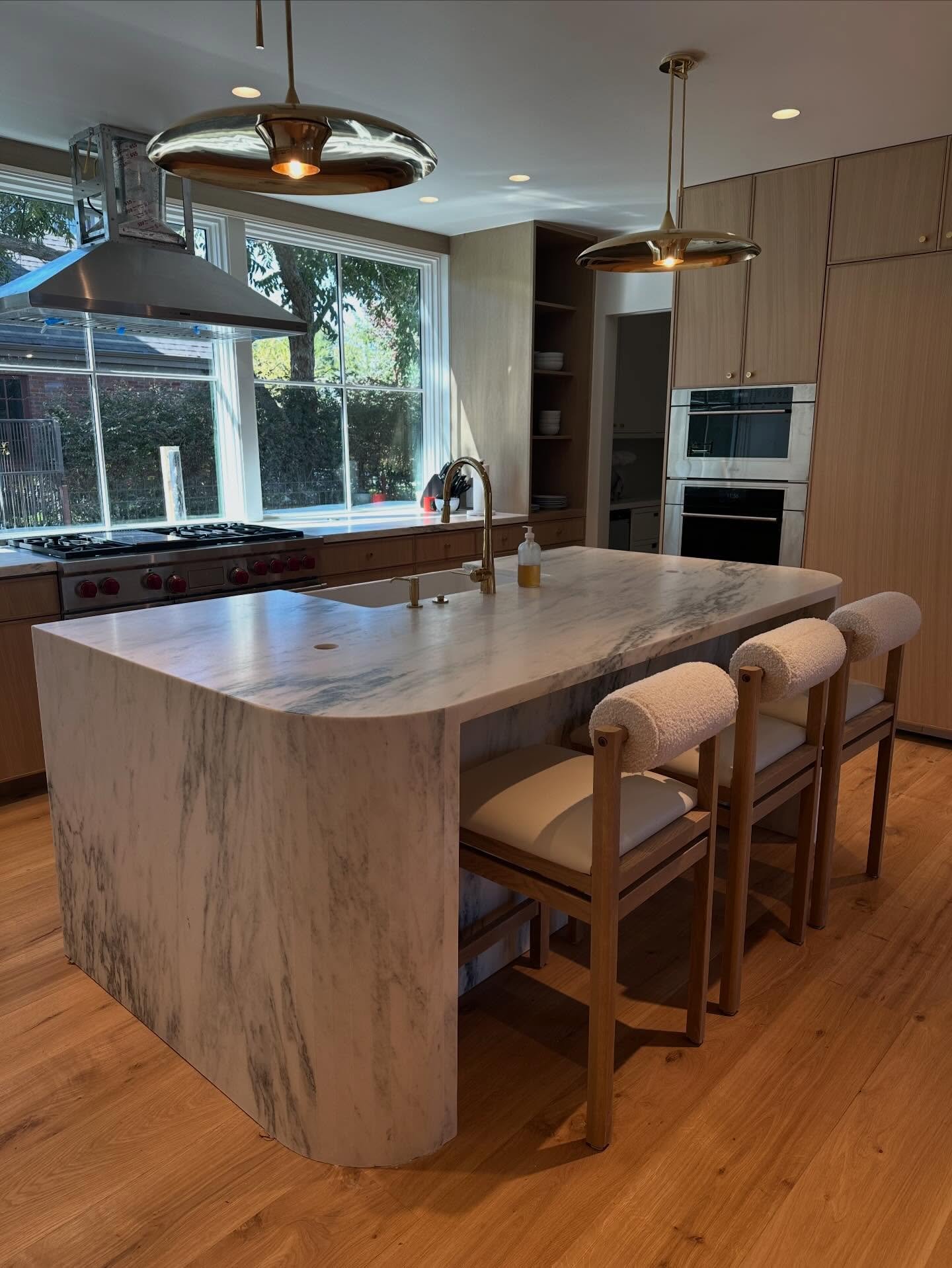 Houston residential project almost done. At least we got the family in for Christmas!
#residentialdesign #texasinteriors #interiordesign #contemporaryinteriors #residentialremodeling